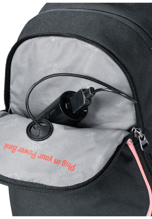 šumivá čierna Hot Jack Vlčia Koža