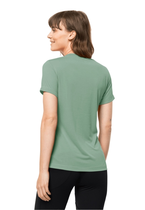 Turistika S / S Grafickým T W Granit Green Jack Kolekcie Vlčej Kože